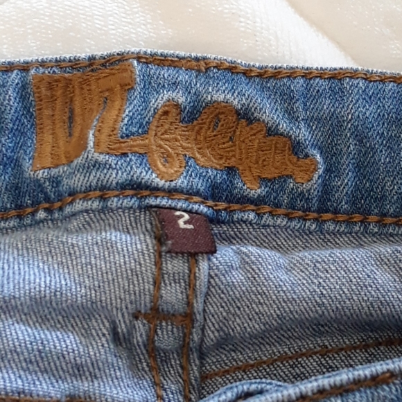 SOLD Kut From Kloth size 2 Boyfriend - Picture 5 of 5